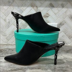 NY&C heeled mules